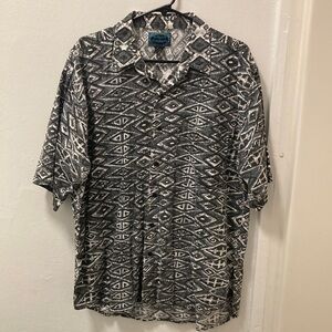 Vintage 90s Shah Safari button up shirt